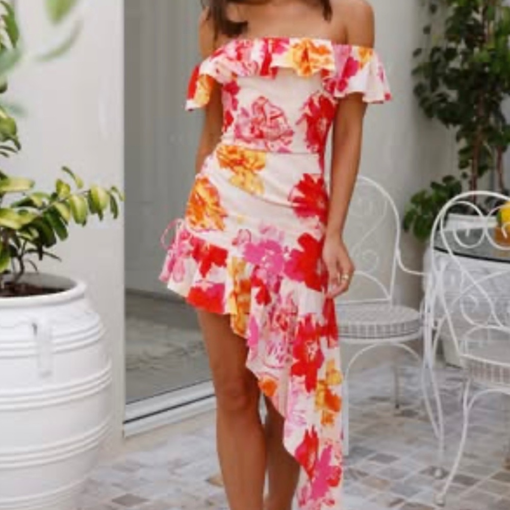 Vibrance of her- Tropical vacation dress